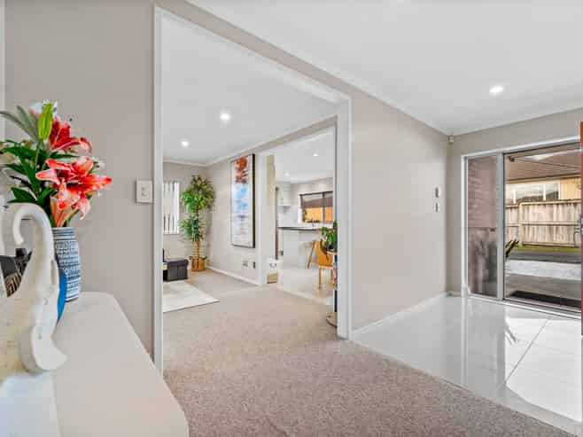 13 McWhirters Farm Lane, Massey