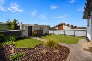 37 Scobie Road, Waverley