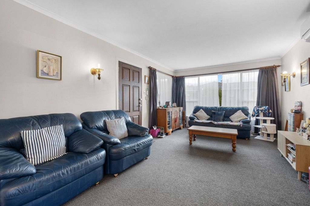 Great Location, Easy Living! - Vue 2