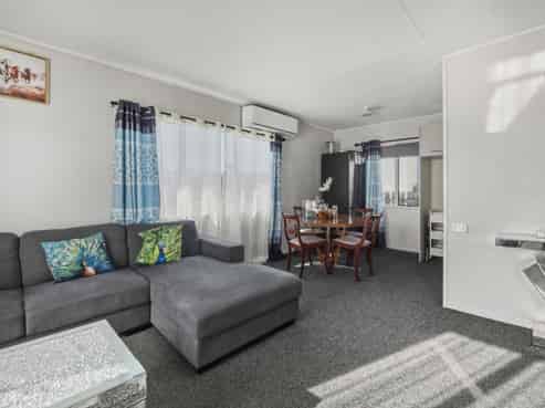 10B Lee Road, Hannahs Bay