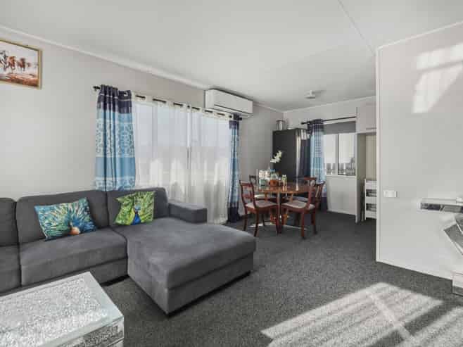 10B Lee Road, Hannahs Bay