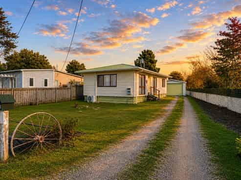 10B Lee Road, Hannahs Bay