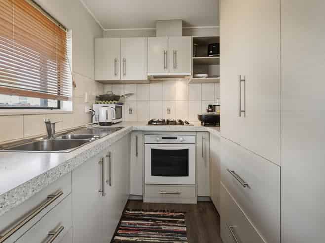 10B Lee Road, Hannahs Bay
