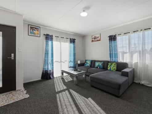 10B Lee Road, Hannahs Bay