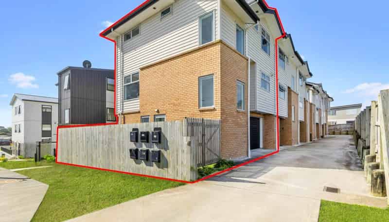 37 Thomas Road, Mangere