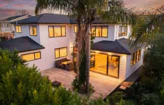 46 Marina View Drive, West Harbour