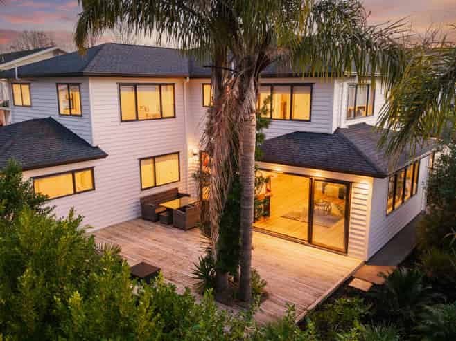 46 Marina View Drive, West Harbour