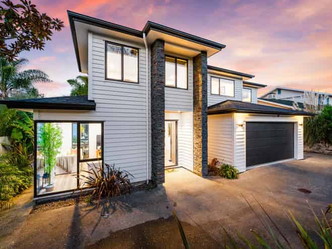 46 Marina View Drive, West Harbour