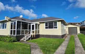 16 Kauri Street, Merrilands