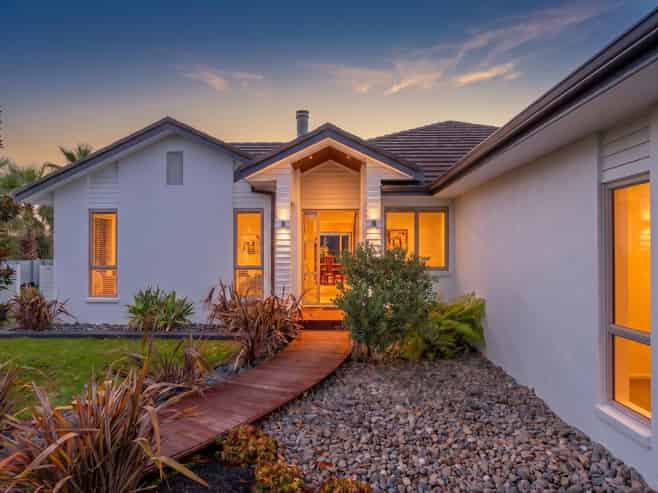 9 Waitotara Way, Whitianga