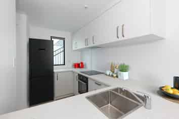 8/148 Arthur Street, Onehunga
