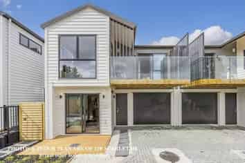 12A Scarlet Drive, Ranui