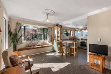 4 Hunter Place, Merrilands