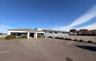 Airport Warehousing with Yard & Canopy