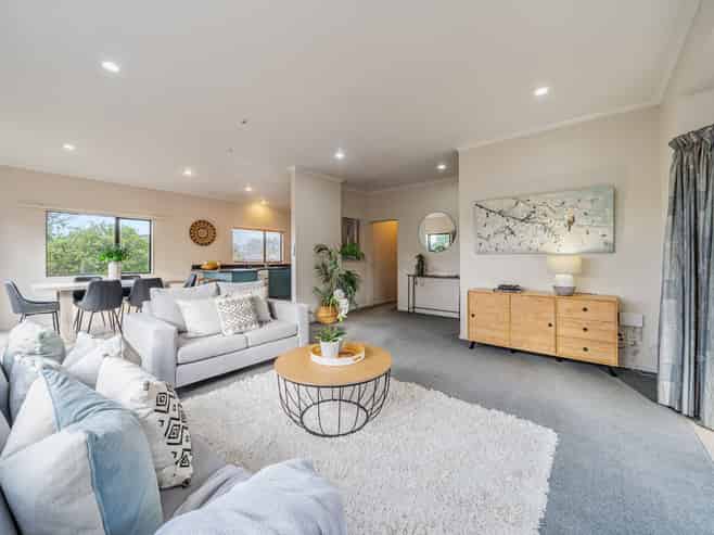 9A Ormrod Grove, Riverstone Terraces