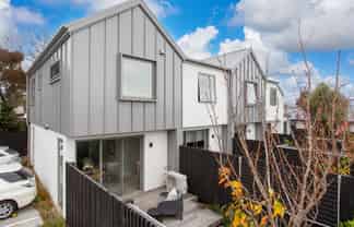 3/44 Shirley Road, Shirley