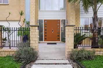 47 Charlestown Drive, Flat Bush