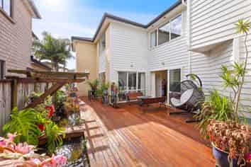 47 Charlestown Drive, Flat Bush