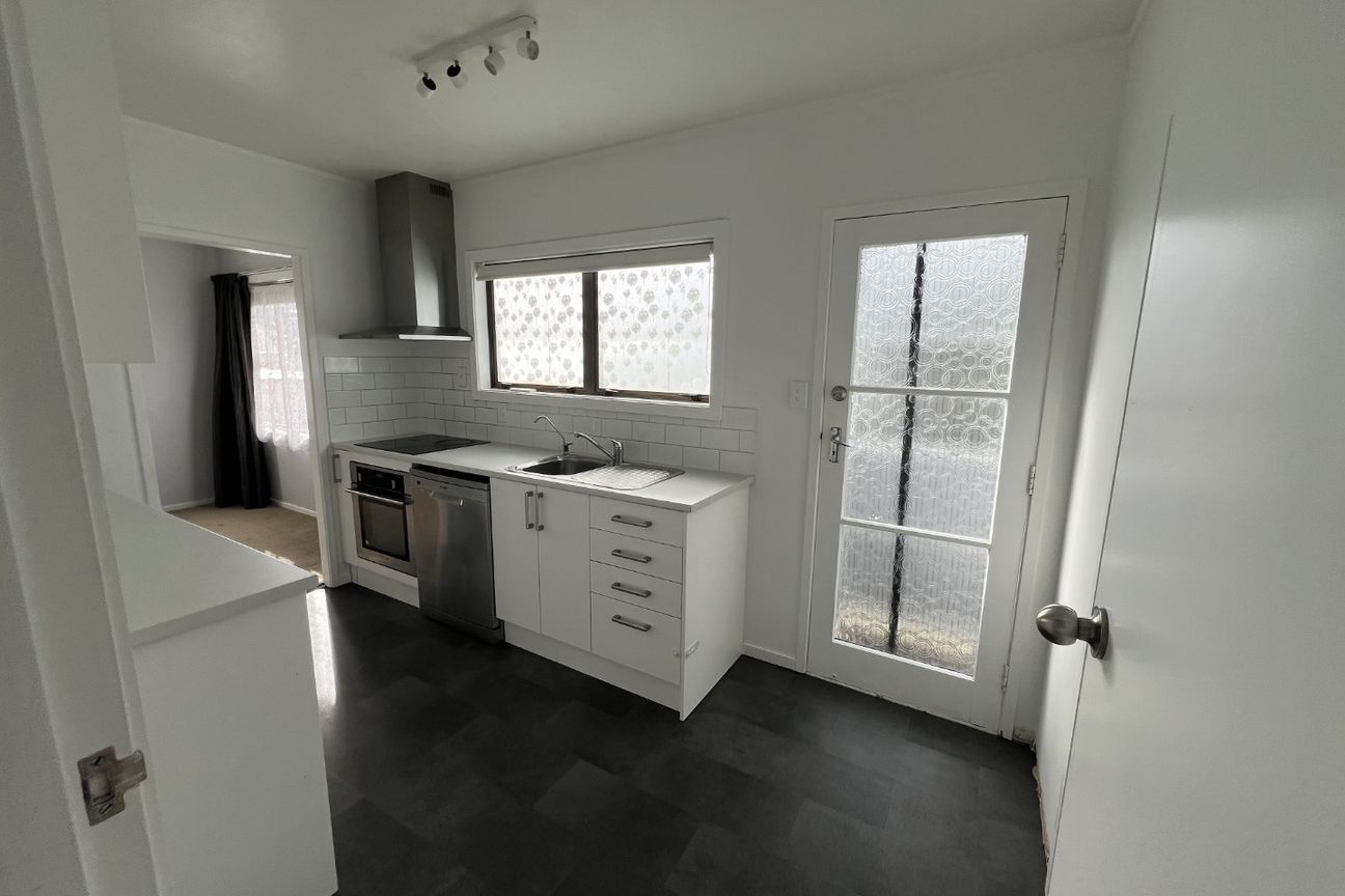 Charming 3-Bedroom Home in the Heart of Stanmore Bay - Widok 5
