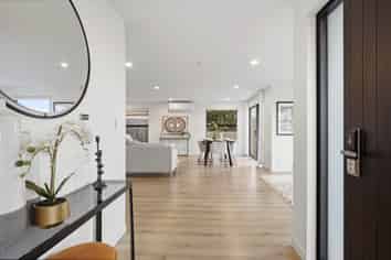64A Monarch Avenue, Hillcrest