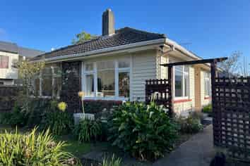 1/39 Brockworth Place, Riccarton