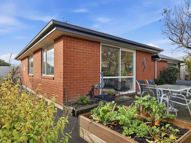 a/8 Victoria Street, Mosgiel