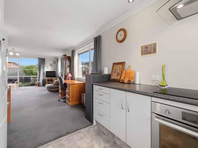 a/8 Victoria Street, Mosgiel