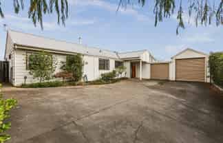 10 Busby Hill, Havelock North