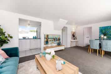 2/16 Fairlands Avenue, Waterview
