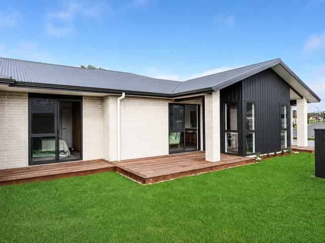 2/14 Marjoriefield Mews, Fitzroy