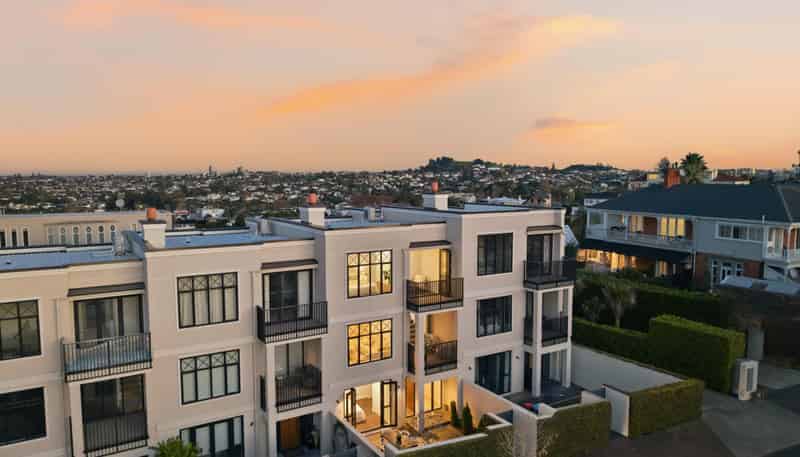 39B St Stephens Avenue, Parnell