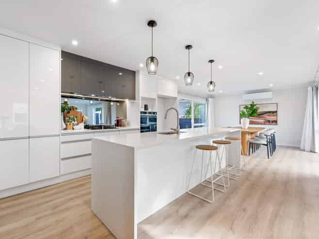 72a Waimumu Road, Massey