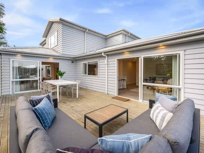 72a Waimumu Road, Massey