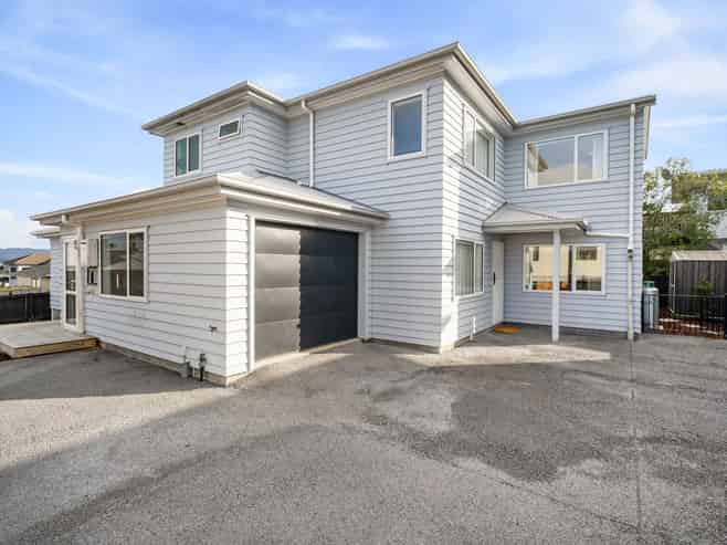 72a Waimumu Road, Massey