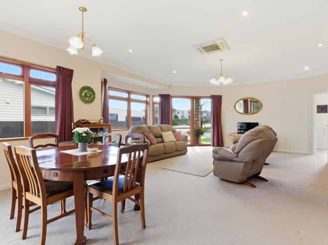 10 Fairway Avenue, Mount Maunganui