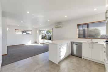 389 Nayland Road, Stoke