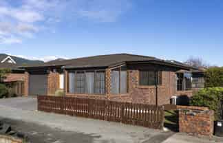 389 Nayland Road, Stoke