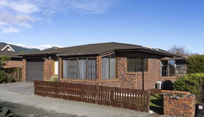 389 Nayland Road, Stoke