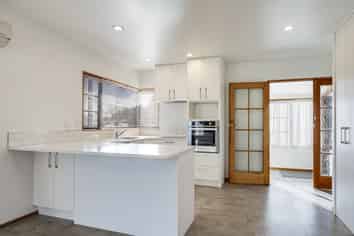 389 Nayland Road, Stoke