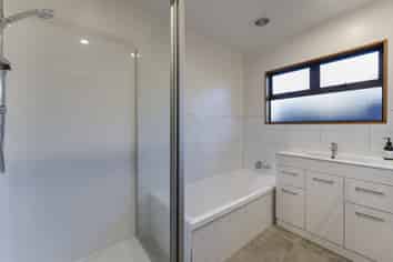 389 Nayland Road, Stoke