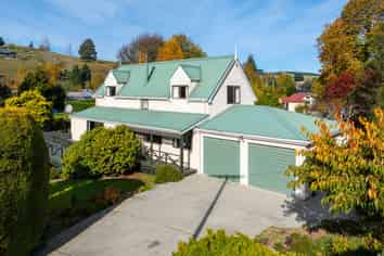 16 Campbelton Street, Lawrence