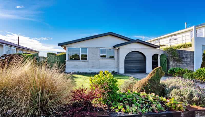 411 Racecourse Road, Hargest