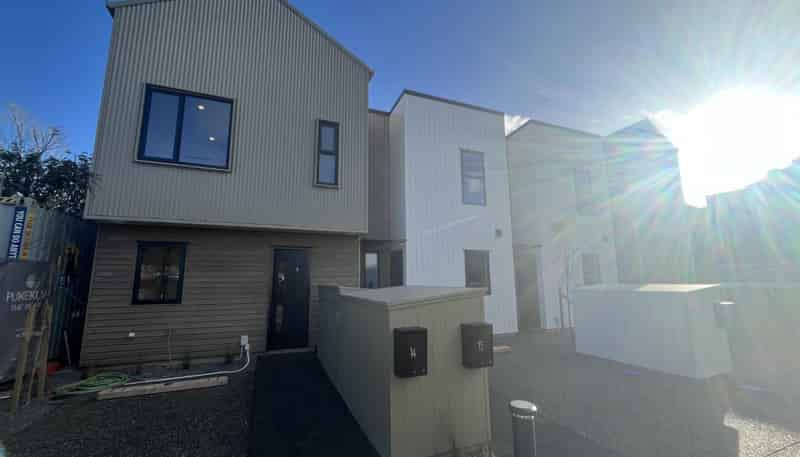 14/99 Liardet Street, New Plymouth