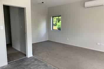 2/95B Duke Street, Mount Roskill