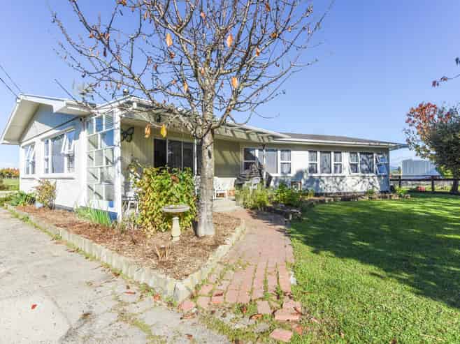 37 Central Road, Lower Moutere