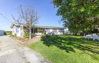 37 Central Road, Lower Moutere