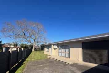 16A Kennelly Crescent, Pukekohe