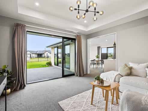 14 Hollard Crescent, Lincoln