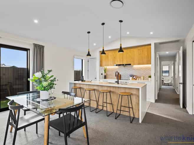 14 Hollard Crescent, Lincoln