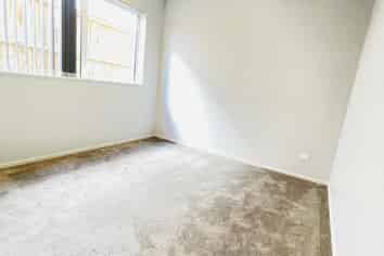21 Bushfield Drive, Flat Bush